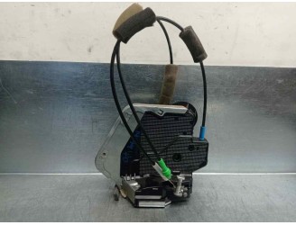 Recambio de cerradura puerta trasera derecha para lexus is 200 (ds2/is2) d-cat referencia OEM IAM 6905053040 8 PINES 4 PUERTAS