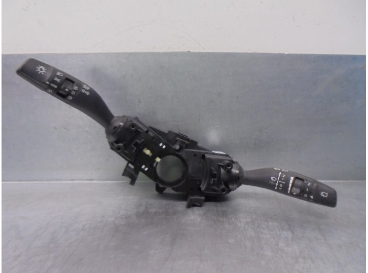 Recambio de mando luces para kia xceed 1.0 tgdi cat referencia OEM IAM 93404J7950 