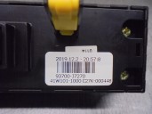 Recambio de mandos salpicadero para kia xceed 1.0 tgdi cat referencia OEM IAM 93700J7270  