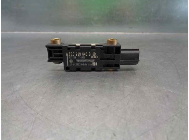 Recambio de sensor impacto para seat exeo berlina (3r2) 2.0 tdi referencia OEM IAM 8E0959643B 