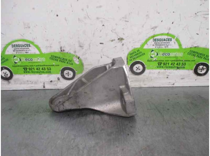 Recambio de soporte motor izquierdo para jaguar s-type 2.7 v6 diesel cat referencia OEM IAM 4R836A003CB 