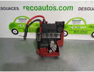 Recambio de caja reles / fusibles para chevrolet aveo sedán 1.4 cat referencia OEM IAM 95315651 