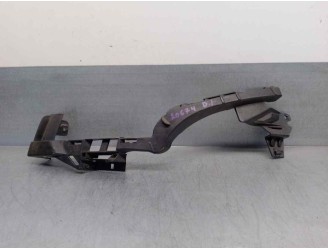 Recambio de soporte faro izquierdo para opel zafira tourer 1.6 cdti dpf referencia OEM IAM 13300782 