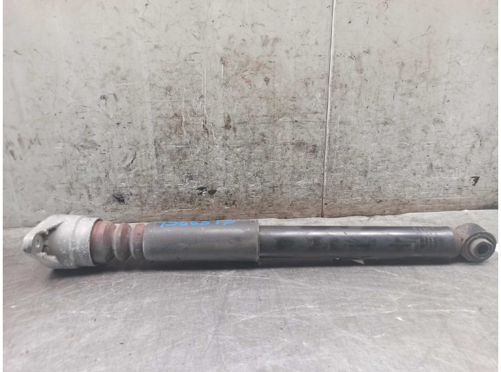 Recambio de amortiguador trasero derecho para seat exeo berlina (3r2) 2.0 tdi referencia OEM IAM   
