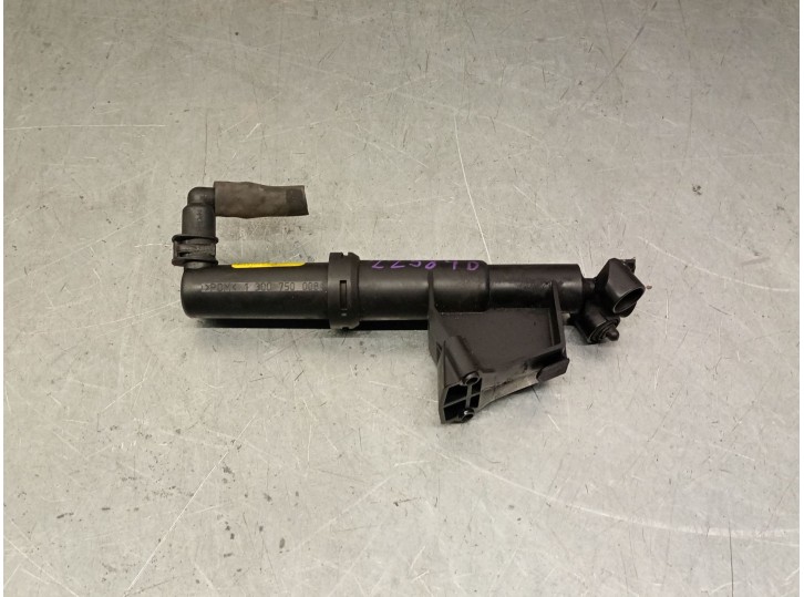 Replacement xenon headlight washer for Volvo S40 II (544) 2.0 D OEM IAM reference 30661085 30661085 
