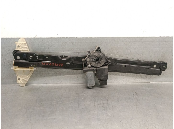 Recambio de elevalunas delantero izquierdo para opel vivaro c furgoneta (k0) 1.5 referencia OEM IAM 9837799380 9829889780 