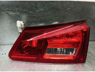 Recambio de piloto trasero derecho para lexus is 200 (ds2/is2) d-cat referencia OEM IAM 8158153071 PORTON 4 PUERTAS