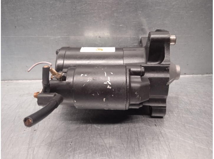 Recambio de motor arranque para citroën c3 1.4 referencia OEM IAM 9633292480 D7E16 BOSCH