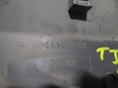 Recambio de molduras traseras para volkswagen crafter caja cerrada 2.5 tdi dpf referencia OEM IAM A9066903162 