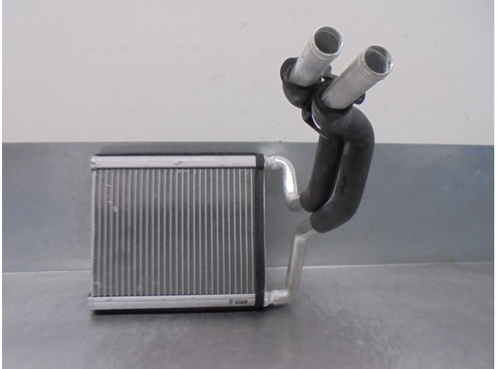 Recambio de radiador calefaccion / aire acondicionado para kia xceed 1.0 tgdi cat referencia OEM IAM 97138J7000  