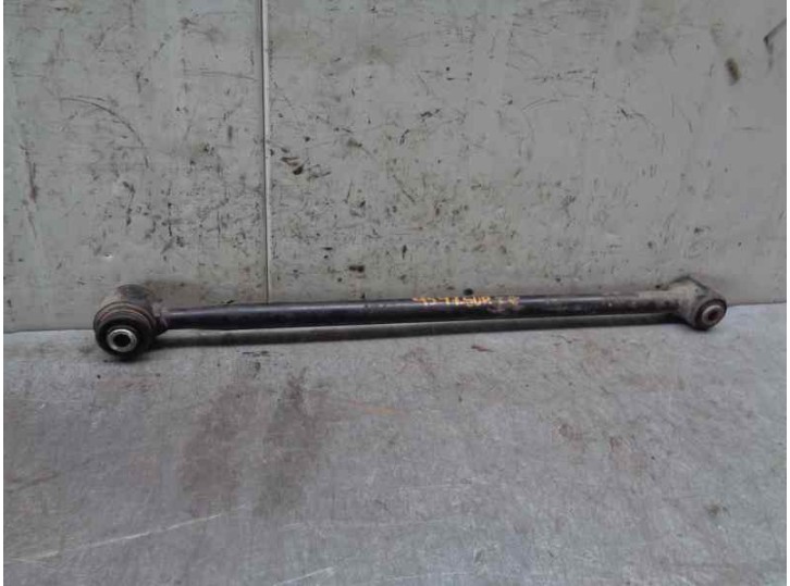 Recambio de brazo suspension superior trasero izquierdo para toyota rav 4 2.4 120kw referencia OEM IAM 2790638 