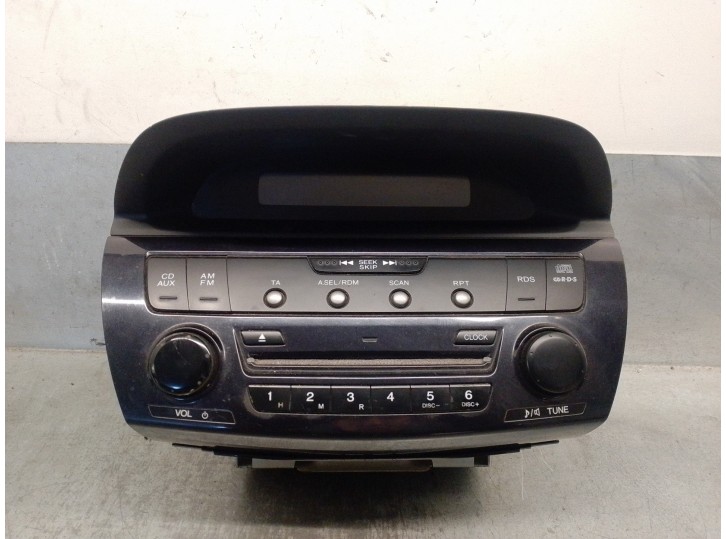 Replacement audio system / CD radio for Honda FR-V (BE) 1.8 VTEC CAT OEM IAM reference 39100SJDG02 MITSUBISHI