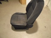 Recambio de asiento delantero derecho para citroën c3 picasso exclusive referencia OEM IAM 3775671 TELA NEGRA 5 PUERTAS
