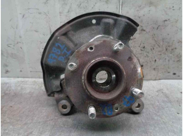 Recambio de mangueta delantera izquierda para kia carens 1.8 cat referencia OEM IAM 0K2C033031B 0K2C033031B 