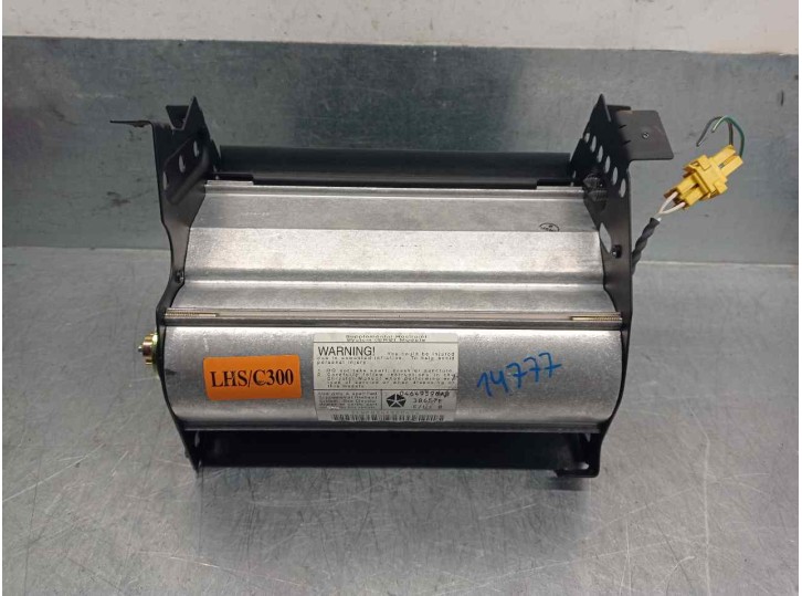 Recambio de airbag delantero derecho para chrysler 300 m (lr) 2.7 cat referencia OEM IAM 04649596AB  