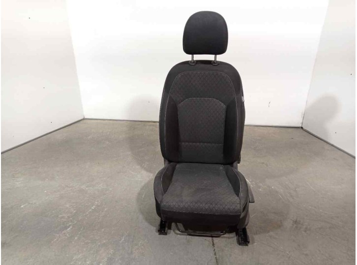 Recambio de asiento delantero izquierdo para kia xceed 1.0 tgdi cat referencia OEM IAM 4740907 TELA NEGRA 5 PUERTAS