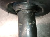 Replacement front right shock absorber for Kia Sportage III (SL) 1.7 CRDi OEM IAM reference 546613U010 546613U010 