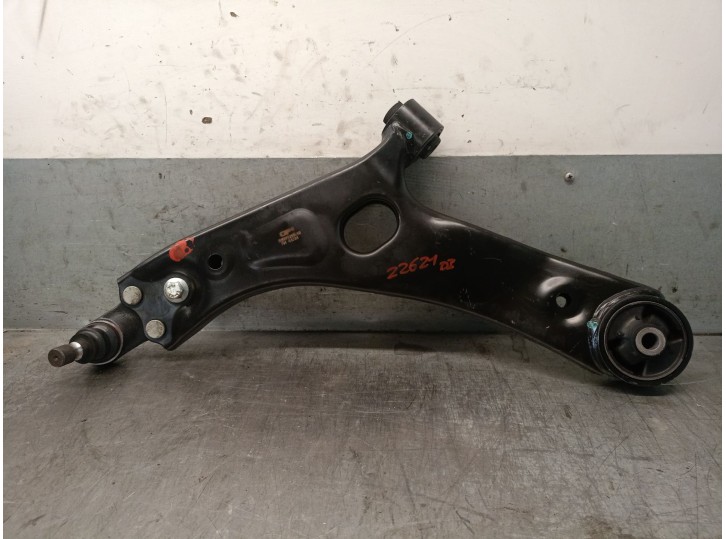 Recambio de brazo suspension inferior delantero izquierdo para kia sportage iii (sl) 1.7 crdi referencia OEM IAM 545002Y002 5450