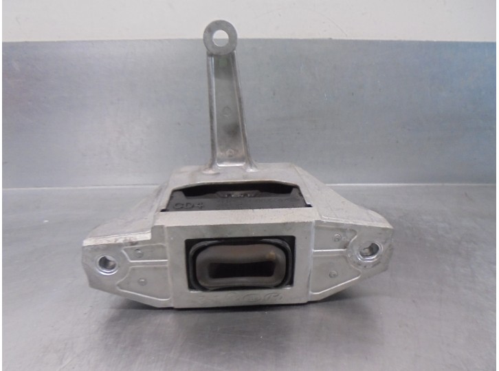 Recambio de soporte motor derecho para kia xceed 1.0 tgdi cat referencia OEM IAM 21810J7300  