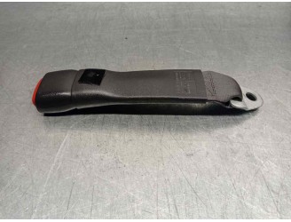 Recambio de enganche cinturon para chrysler 300 m (lr) 2.7 cat referencia OEM IAM M455982 DEL DER 4 PUERTAS