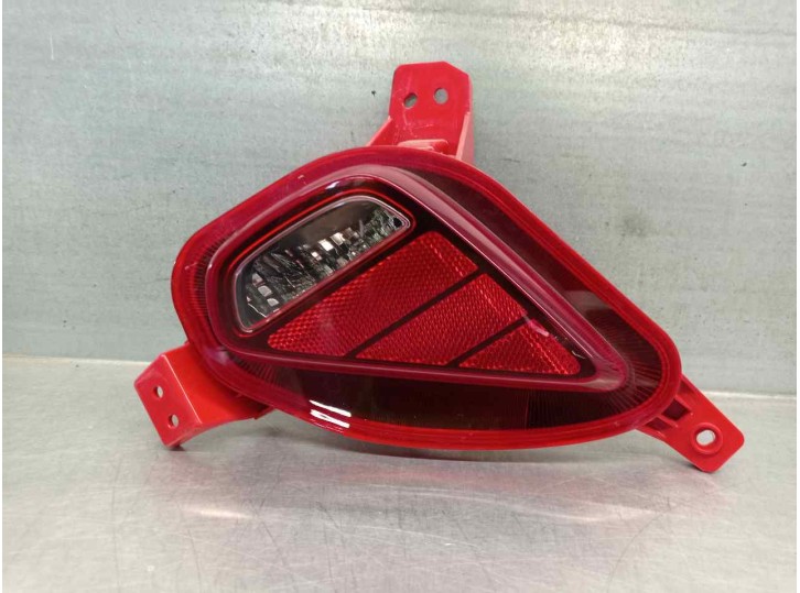 Recambio de faro antiniebla trasero derecho para kia xceed 1.0 tgdi cat referencia OEM IAM 92406J7300  