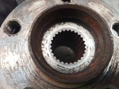 Recambio de mangueta delantera derecha para lancia zeta 2.1 turbodiesel cat referencia OEM IAM 1310048080 1310048080 