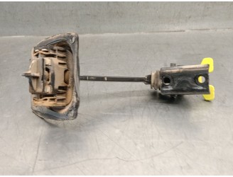 Recambio de retenedor puerta para citroën jumpy combi 1.6 blue-hdi fap referencia OEM IAM 9809831880 9809831880 