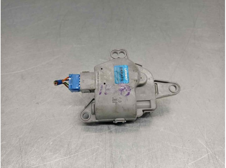 Recambio de motor apertura trampillas climatizador para kia xceed 1.0 tgdi cat referencia OEM IAM EA1F0EDFAA02 