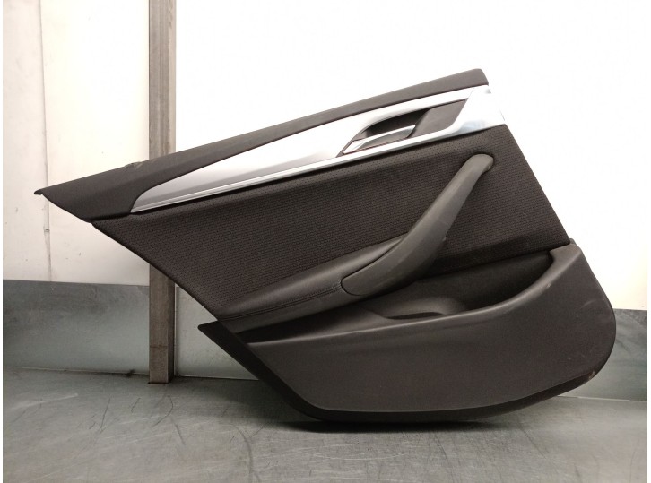 Recambio de guarnecido puerta trasera izquierda para bmw 5 (g30, f90) 520 d referencia OEM IAM 51427474419 51427474419 