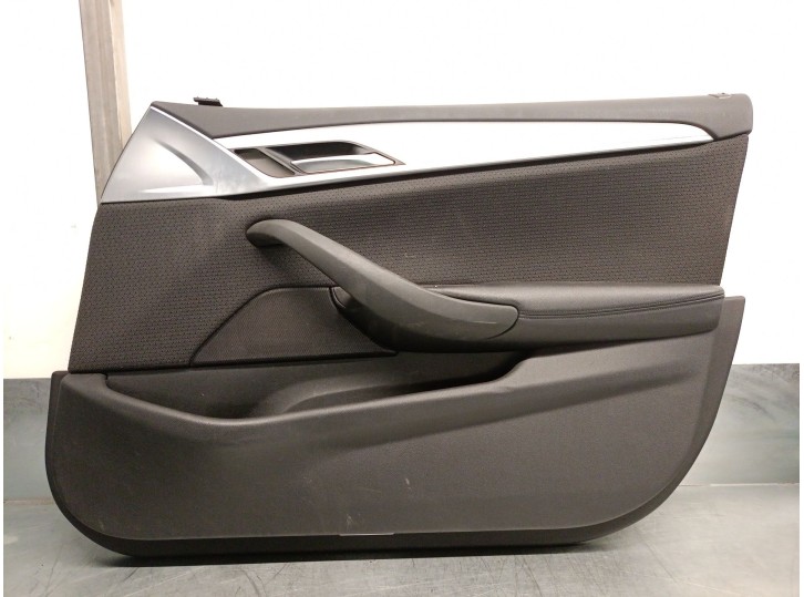 Recambio de guarnecido puerta delantera derecha para bmw 5 (g30, f90) 520 d referencia OEM IAM 51418092994 51418092994 