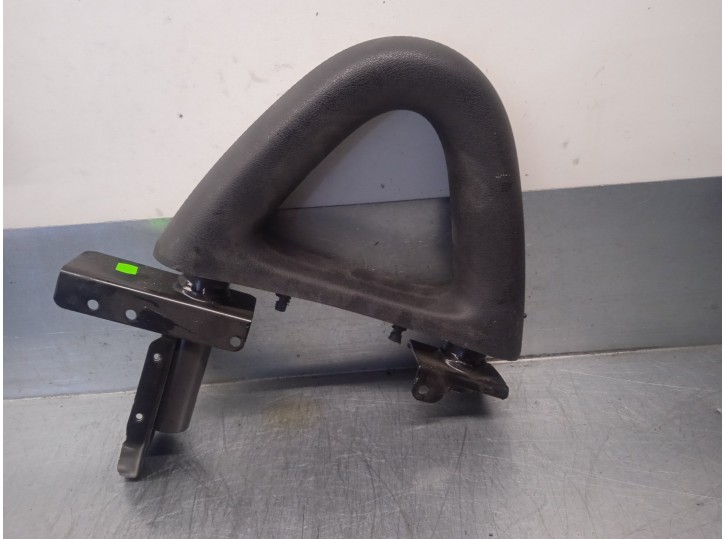 Recambio de reposacabezas para mercedes-benz clase slk (w171) roadster 1.8 cat referencia OEM IAM A1718601332 032302013 