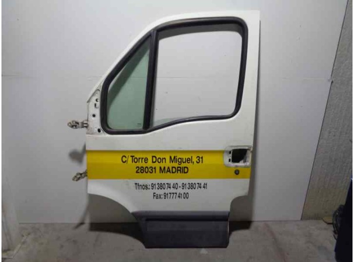 Recambio de puerta delantera izquierda para iveco c35 c35s12 referencia OEM IAM 842429 BLANCA Y AMARILLA 5 PUERTAS