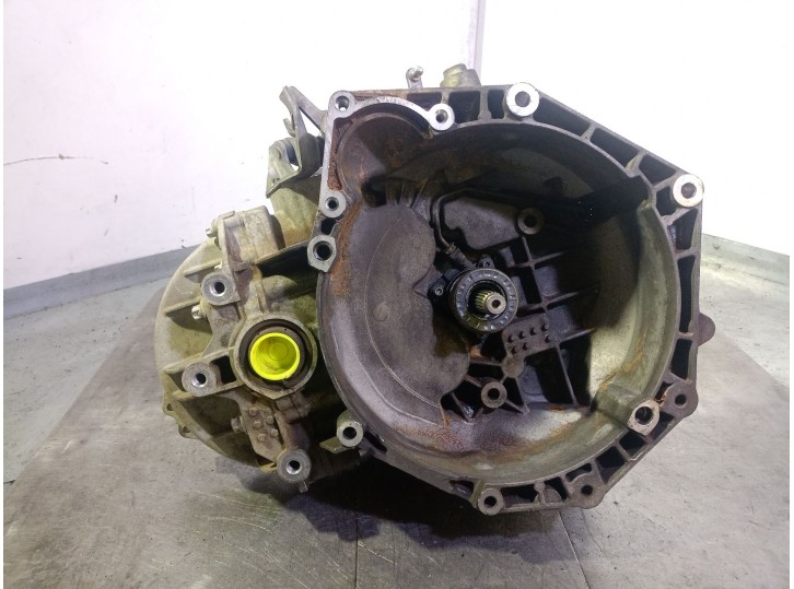 Recambio de caja cambios para opel zafira b 1.9 cdti referencia OEM IAM M32 5700043 M32019DI