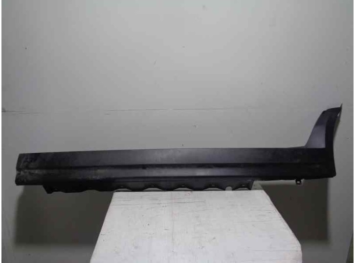 Recambio de spoiler talonera lateral izquierda para bmw x3 (e83) referencia OEM IAM 5177333086504 NEGRA TEXTURADA 