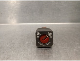 Recambio de boton airbag para opel combo e tour / life (k9) 1.5 referencia OEM IAM 9641391277  