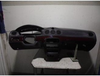 Recambio de salpicadero para chrysler 300 m (lr) 2.7 cat referencia OEM IAM LK10LAZ GRIS OSCURO 