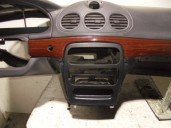 Recambio de salpicadero para chrysler 300 m (lr) 2.7 cat referencia OEM IAM LK10LAZ GRIS OSCURO 