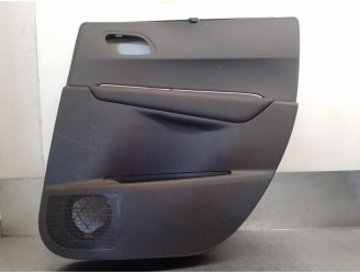 Recambio de guarnecido puerta trasera derecha para peugeot 3008 1.2 12v e-thp / puretech referencia OEM IAM 98076089ZD  5 PUERTA