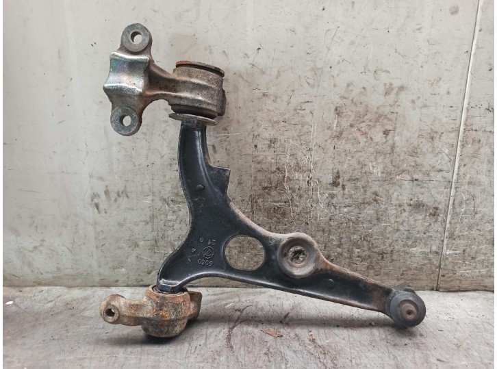 Recambio de brazo suspension inferior delantero izquierdo para lancia zeta 2.1 turbodiesel cat referencia OEM IAM 
