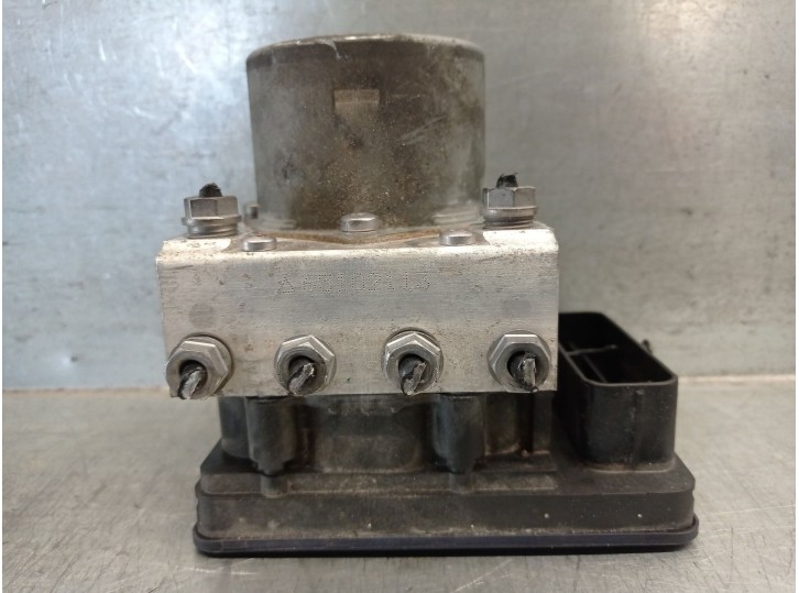 Recambio de abs para skoda rapid spaceback (nh1) 1.4 tdi referencia OEM IAM 6R0614517BQ 6R0614517BK 17677015