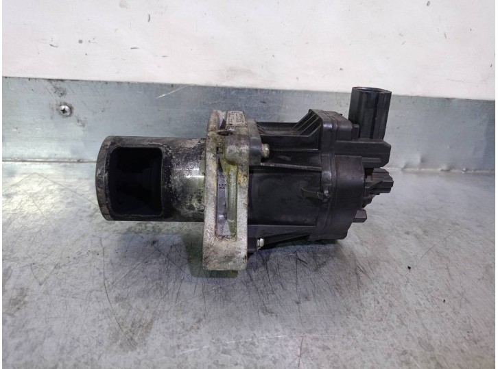 Recambio de valvula egr para opel zafira tourer 1.6 cdti dpf referencia OEM IAM 55570005 K5T70978 DELLORTO