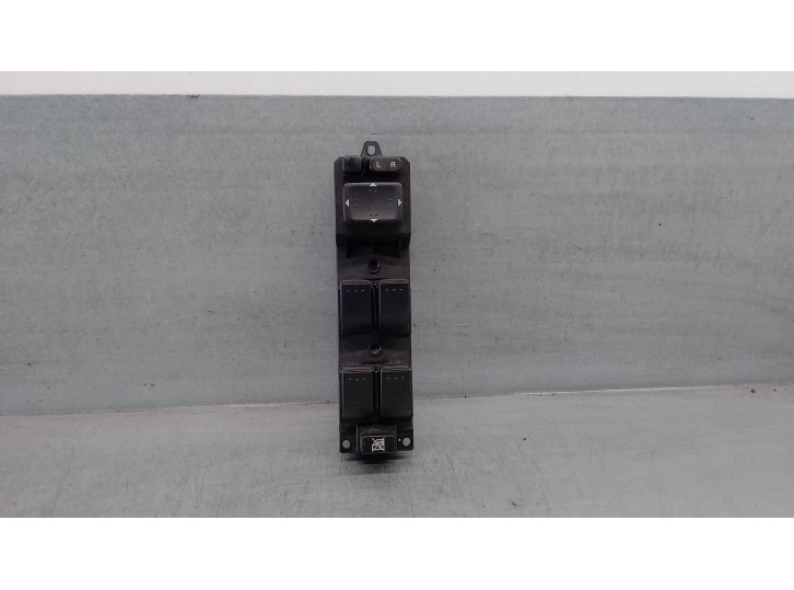 Recambio de mando elevalunas delantero izquierdo para mazda cx-7 (er) 2.2 turbodiesel cat referencia OEM IAM EH6666350 