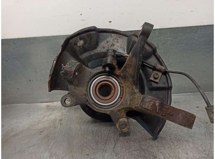 Recambio de mangueta delantera izquierda para hyundai elantra (xd) 2.0 crdi cat referencia OEM IAM 517152D300  