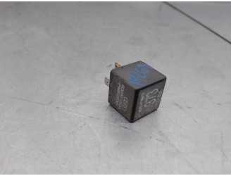 Recambio de rele para audi a4 berlina (8e) 1.9 tdi referencia OEM IAM 8D0951253A  