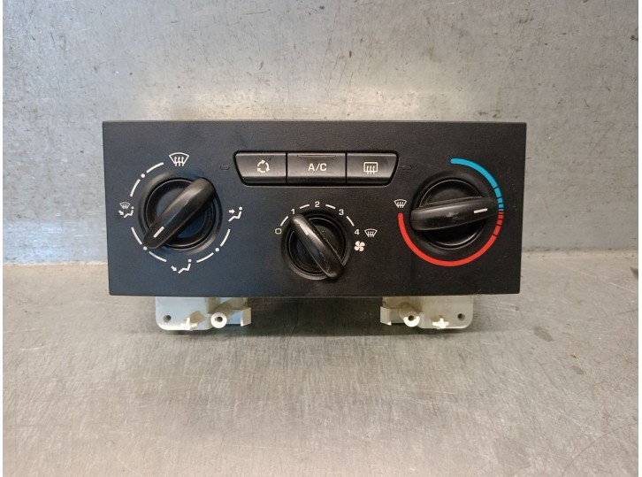 Recambio de mando calefaccion / aire acondicionado para citroën c4 berlina 1.6 16v hdi referencia OEM IAM H5792B5RF 6451VK 