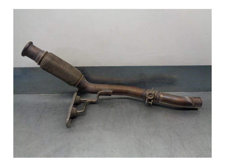 Replacement front exhaust pipe for Volkswagen Passat Variant (3G5) 2.0 TDI OEM IAM reference 5Q0253059GG 5Q0253101AM 