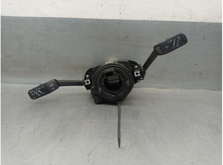 Recambio de mando luces para skoda rapid spaceback (nh1) 1.4 tdi referencia OEM IAM 6C0953501B 412097
