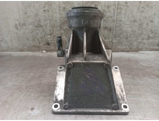 Recambio de soporte cambio para bmw x3 (e83) 3.0 turbodiesel referencia OEM IAM 31537516067  