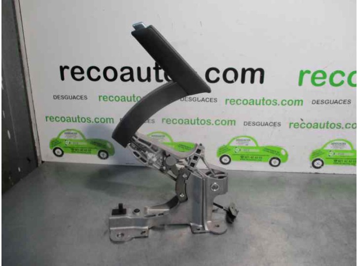 Replacement handbrake lever for Citroën C4 Cactus 1.2 12V e-THP OEM IAM reference 98253208ZD 