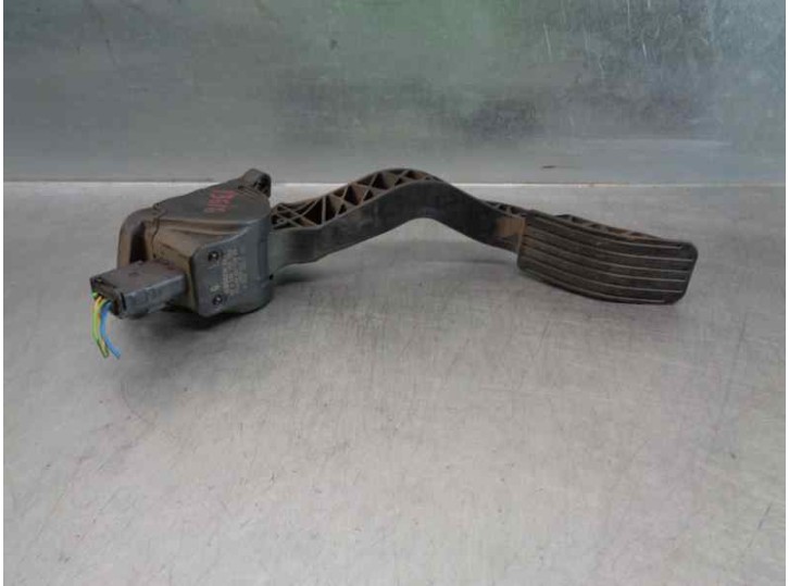 Recambio de potenciometro pedal para citroën c3 1.1 furio referencia OEM IAM 9680756880 0280755084 BOSCH